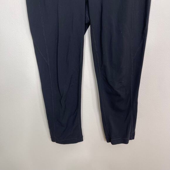 Athleta Small S Black Revelation Capri Leggings Athletic Yoga Stretch Workout - Picture 5 of 13